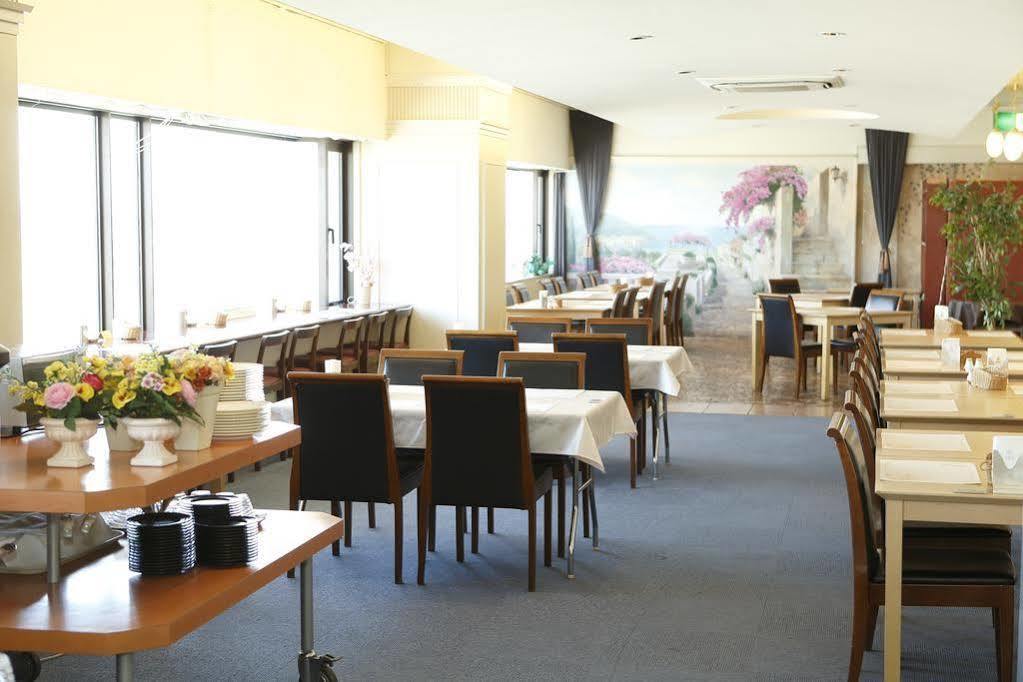 知立皇冠饭店 酒店