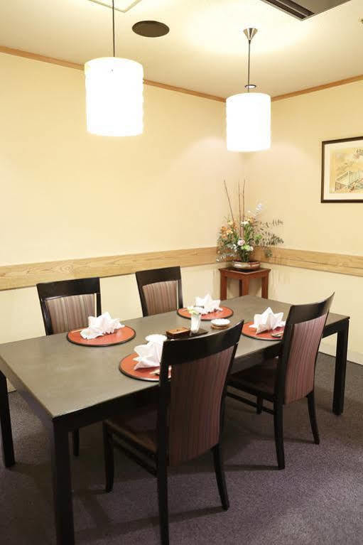 知立皇冠饭店 酒店 知立市